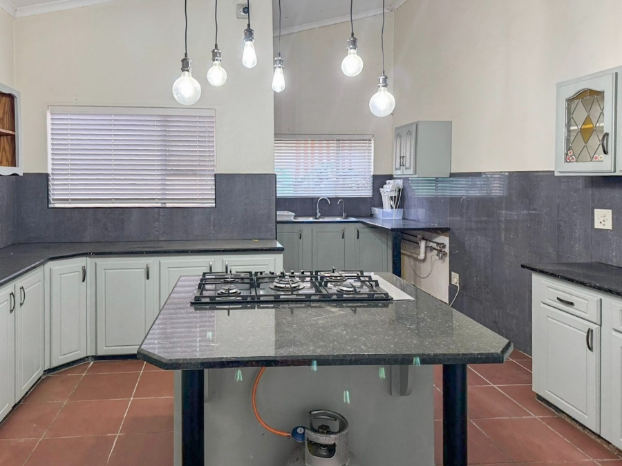 4 Bedroom Property for Sale in Schoemansville North West